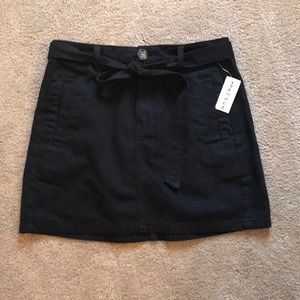 Black PacSun skirt